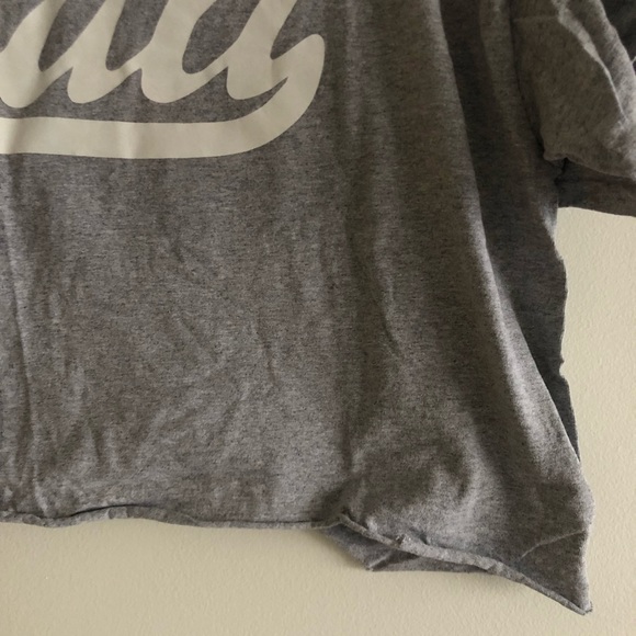 Gray Cropped California T-shirt - Picture 2 of 4